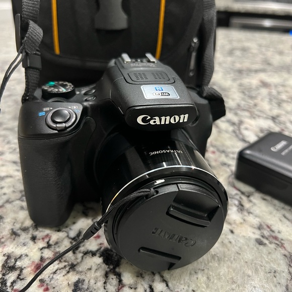 Canon powershot sx60 hs digital cameras - Picture 1 of 12